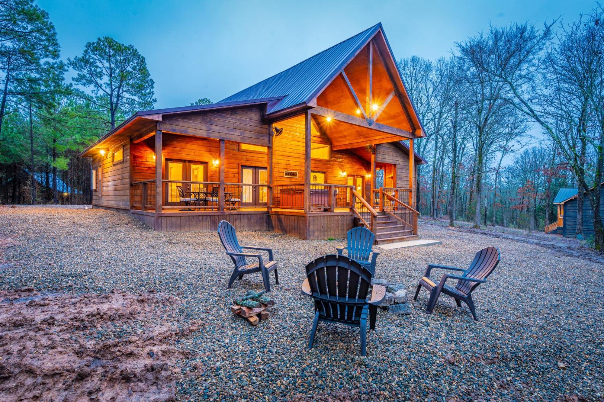 The Luxurious Blue Sky Lodge Is Epic! Broken Bow Exterior photo
